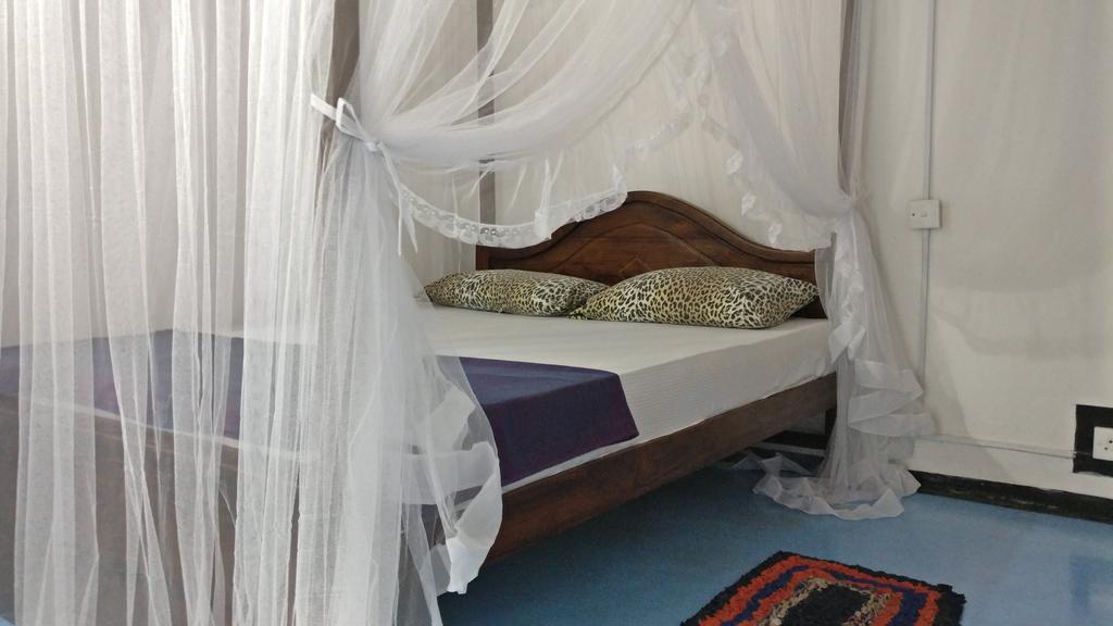 Aluthgedara Guest House Unawatuna Buitenkant foto